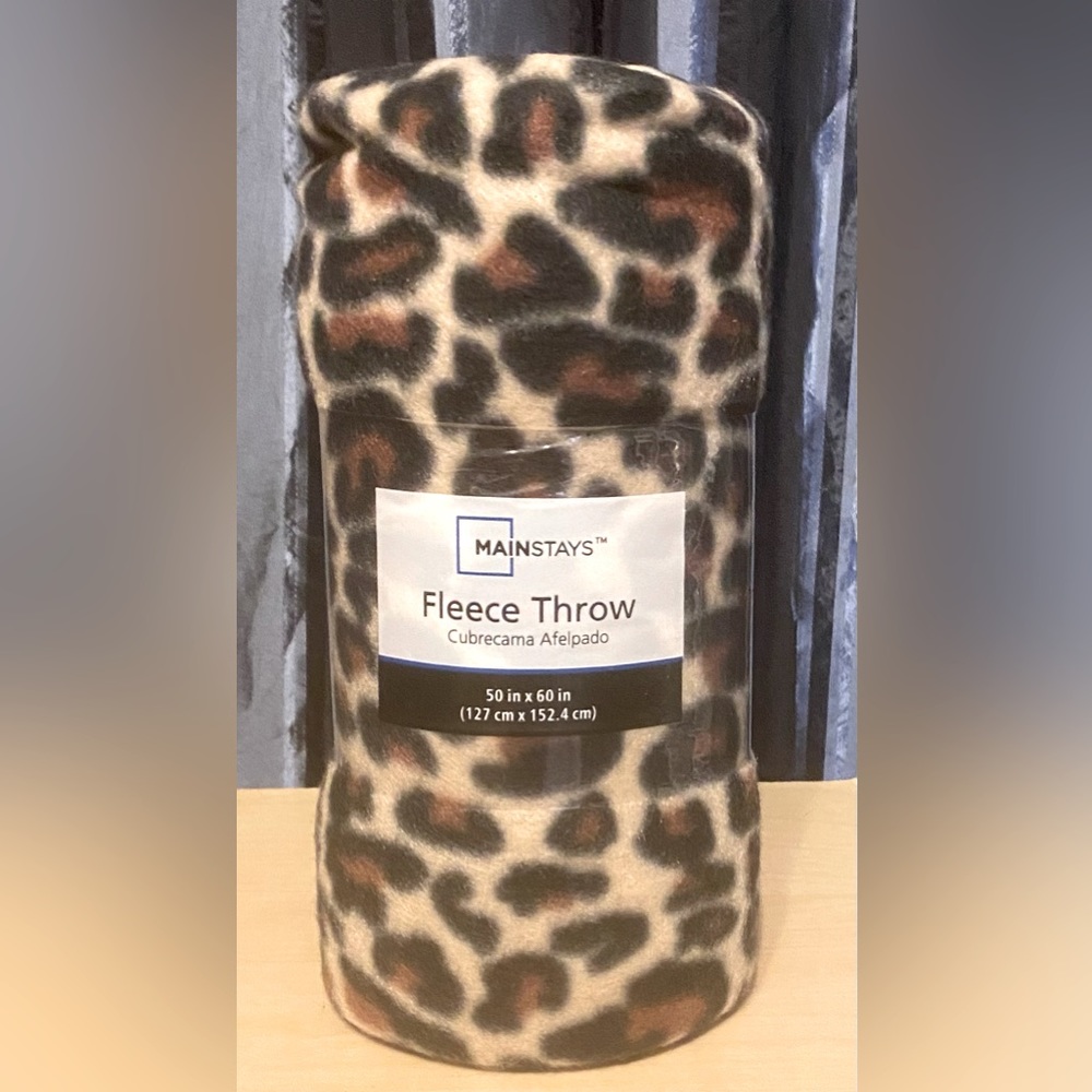 Fleece Leopard Print 50”x60” Blanket